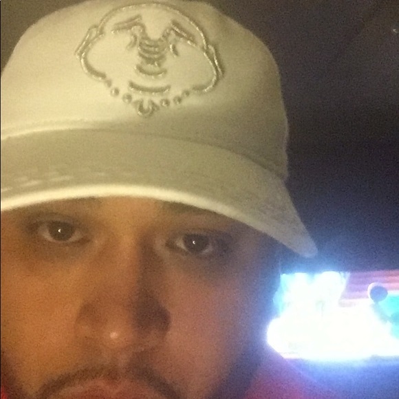 Meet your Posher, Pedro - Picture 1 of 1